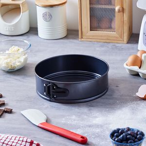 Connoisseur Springform Pan 9" with Loose Base